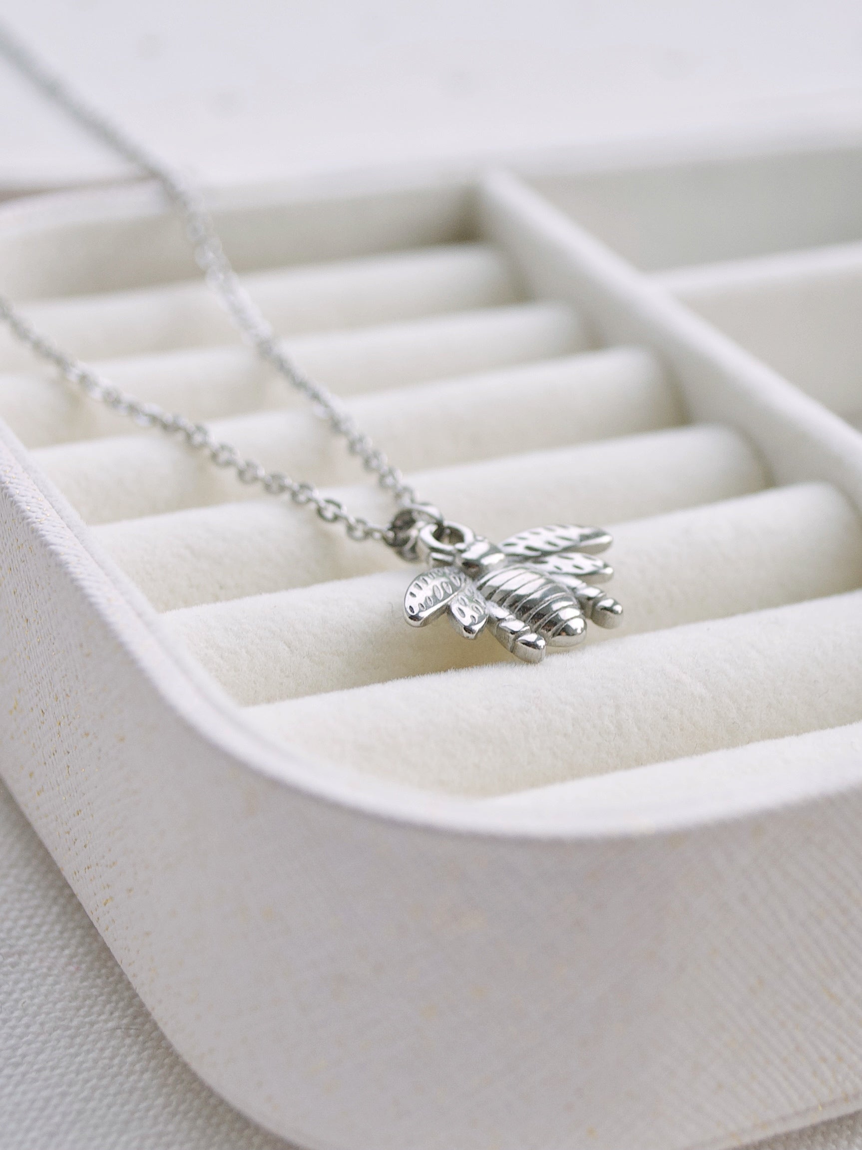THE WINGED BUMBLEBEE PENDANT NECKLACE, SILVER
