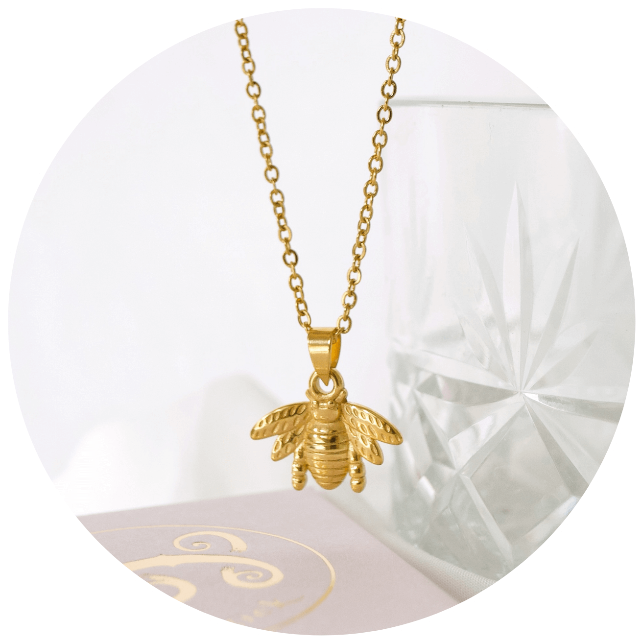 THE WINGED BUMBLEBEE PENDANT NECKLACE, GOLD